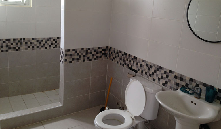 Baño compartido